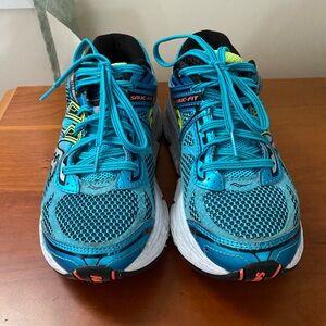 Saucony Omni 14 Size 8